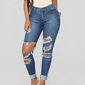 Beach Bum Fashion Nova Jeans Medium Blue (size 5)